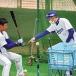 中日立浪監督、鵜飼に打撃指導　バットが遠回りしている課題を指摘