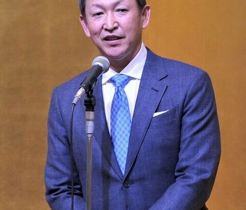 中日立浪監督がアキーノをベタ褒め「素晴らしい性格」「肩は岡林以上」