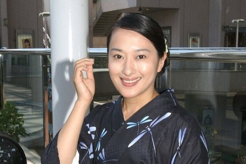 【芸能】“ケイコ先生”春野恵子がシングルマザー告白「おかげさまで息子、１８歳で成人しました」