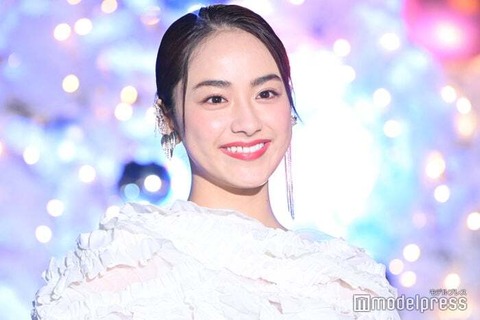 【芸能】平祐奈、相川七瀬ら“大学の先輩後輩ショット”に「びっくり」「面白い組み合わせ」の声