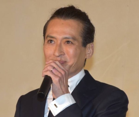 【芸能】元光GENJI大沢樹生氏、区長選の移動はローラースケート？　多数の報道陣に「すげー空気感（笑）」