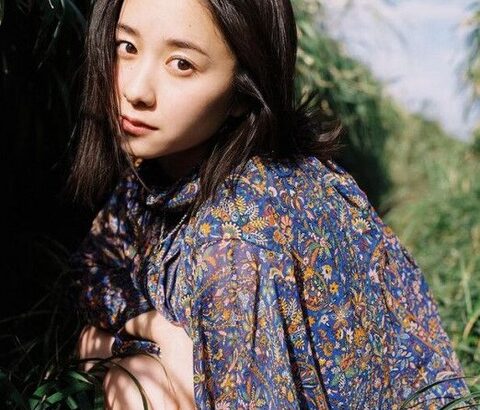 【芸能】“ありのままの堀田真由”の魅力が凝縮「私だけの色が出せた」1st写真集が発売