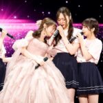 西野七瀬からサプライズ・・・乃木坂46の秋元真夏が卒業！11年間のアイドル生活に幕