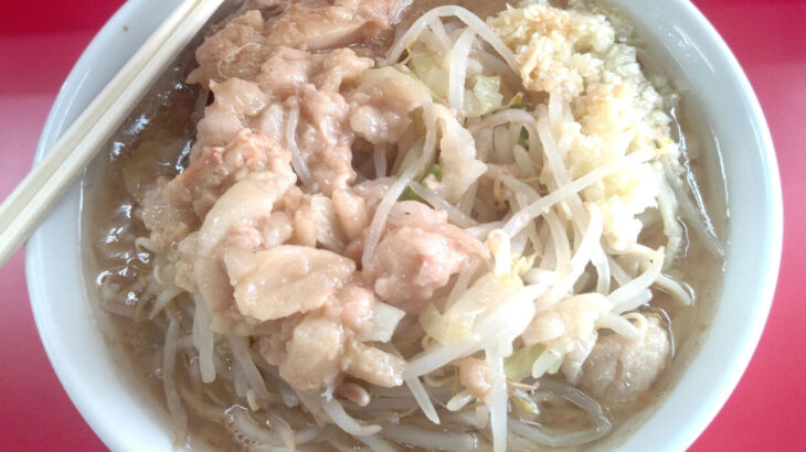 【速報】ラーメン二郎、着丼する