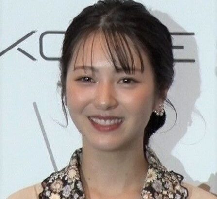 【芸能】浜辺美波、お忍びで出演作を3回鑑賞「すすり泣く声がめちゃくちゃ聞こえて」