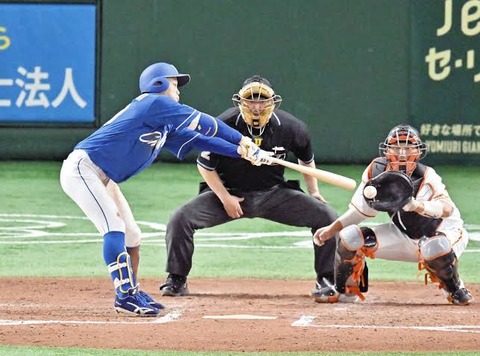 中日大西コーチ、巨人戦のサインミスの真相を語る